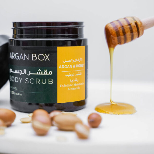 مقشر الجسم بالأرغان والعسل والتين الشوكي